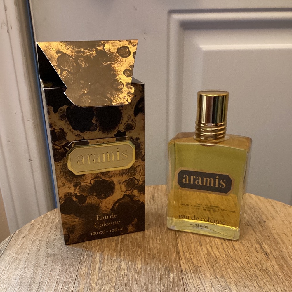 New in Box  Aramis Eau de Cologne Splash Full 4.1 oz. Rare
